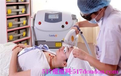 有哪些专业去痘痘方法？