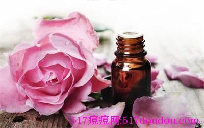 精油能去痘吗?各种流行精油去痘方法